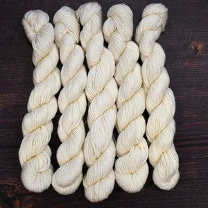 Type 49175M - Diamond 4ply Mini - 5 x 20grm Hanks